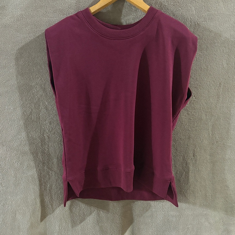 Entro Sleeveless Wine Muscle Tee